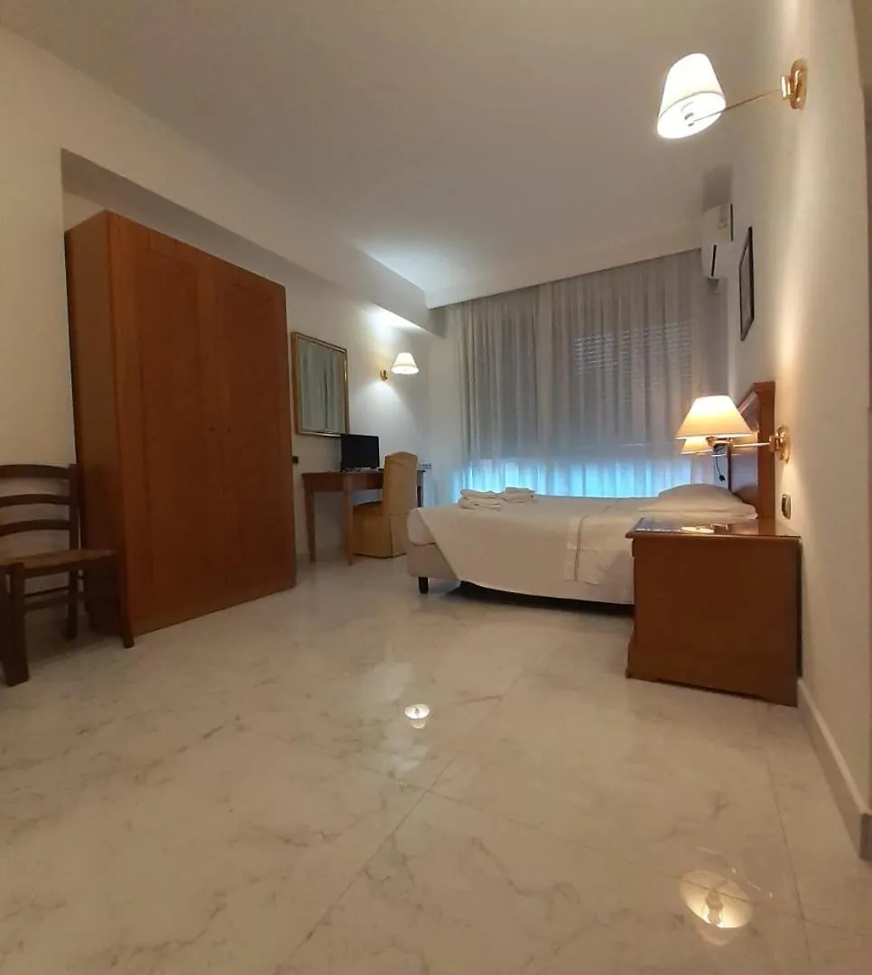Monolocale Roma Metro A Cornelia Apartment  Rome